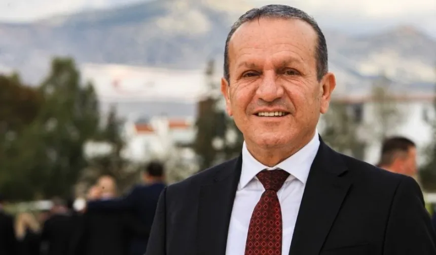 Fikri Ataoğlu: Kıbrıs meselesi adadaki iki eşit halkın iradesinin kabul edilmesiyle çözülebilir