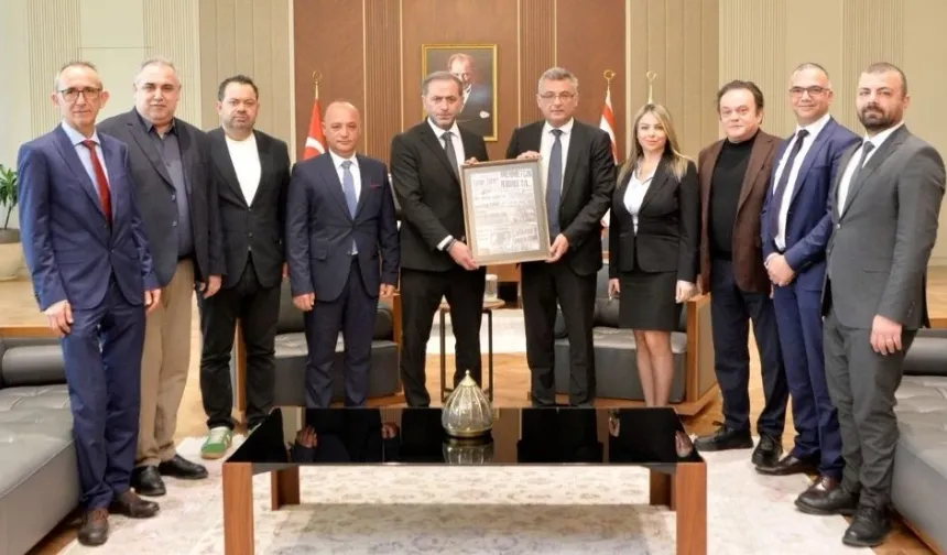 Cumhurbaşkanı Erhürman, Dış Basın Birliği'ni kabul etti: Yürütülen çalışmalar aktarıldı