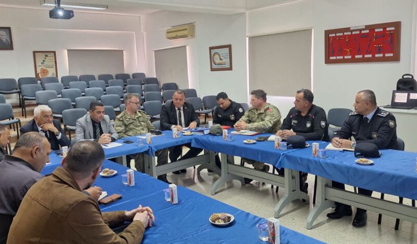 Afet ve acil durum yönetimi komitesi (AADYK) kapsamında kamp toplantılarının ikinci aşaması ilçelerde gerçekleştirildi