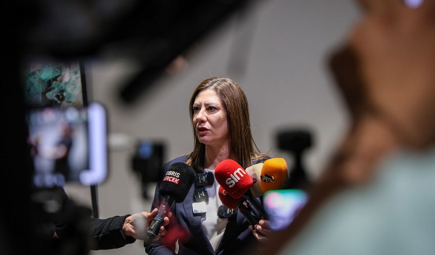 Sıla Usar’dan hükümete sert eleştiri: “Ülke kilitlendi, karar alamıyorlar”