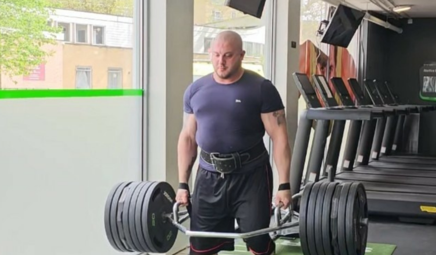 Kıbrıslı Türk atlet resmi dünya rekoru kırdı