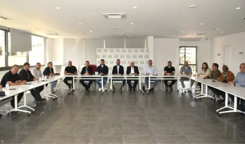 Sendikalardan hükümete uyarı: Tasarı komiteye çekilmezse grev başlıyor!