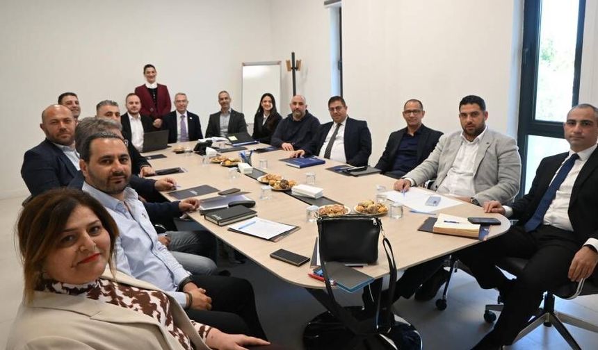 Başbakanlık Dijital Dönüşüm ve Elektronik Devlet Kurumu Danışma Kurulu ilk toplantısını gerçekleştirdi