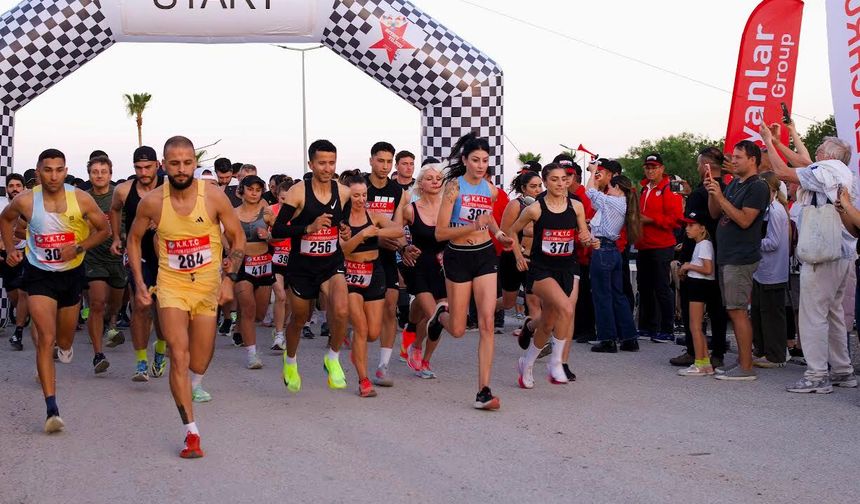 İskele Sahilinde büyülü gece: “Zagidas Moonlight Run” Gençlik ve spor aşkıyla ışıldadı