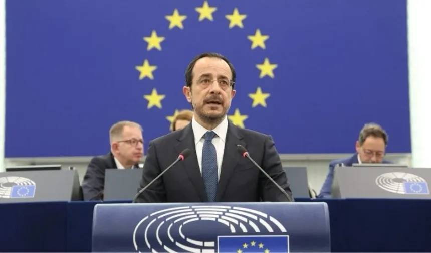 Hristodulidis ile NATO Genel Sekreteri arasında görüş ayrılığı: AB savunmada ABD olmadan da ilerleyebilir
