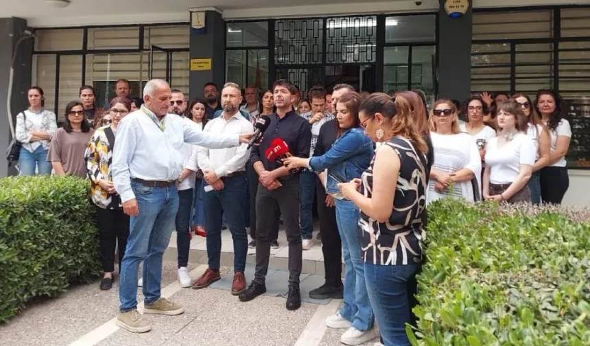KTOEÖS, TMK’da basın açıklaması yaptı: Öğretmen hakkında soruşturma başlatılmalı