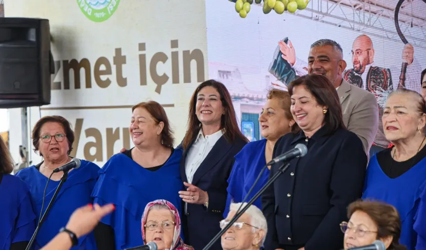 İncirli: Gelecek nesillere gurur duyacakları bir ülke bırakmak için çalışıyoruz
