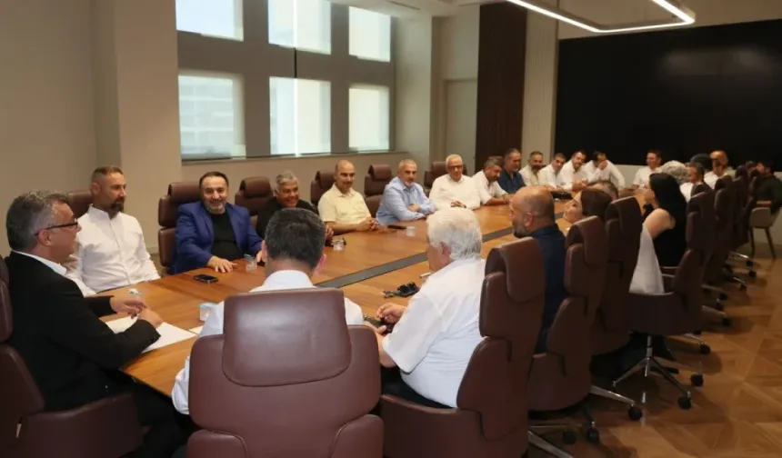 Cumhurbaşkanı Erhürman, sendika temsilcileriyle görüştü