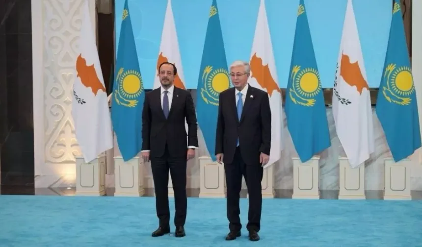 Hristodulidis "ülkesinin, Kıbrıs sorunundaki ilkeli duruşu” sebebiyle Tokayev’e teşekkür etti