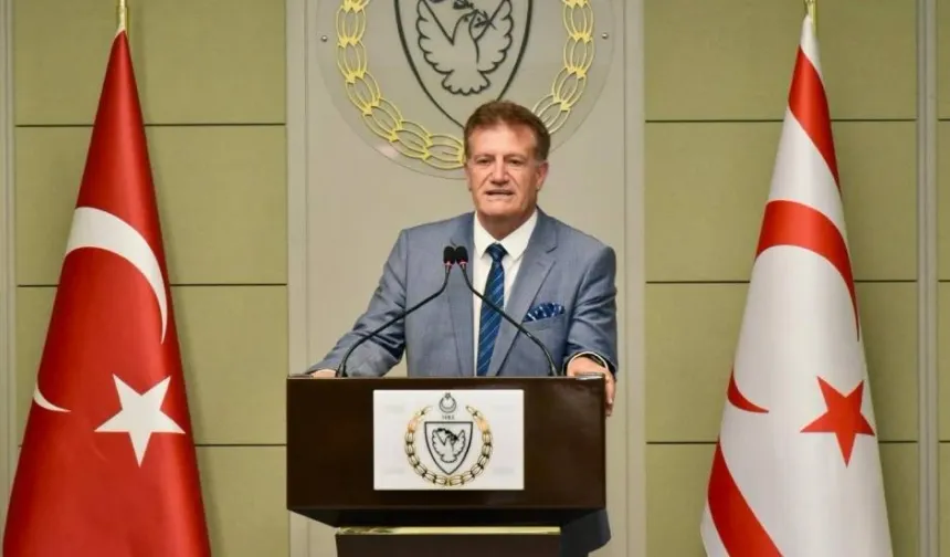 Arıklı'dan Çeler'e: Tangoyu iki kişi yapar, Rum tarafı çözüm değil çözülmenizi istiyor