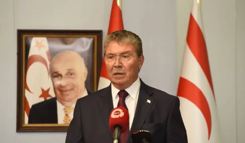 Ünal Üstel: Kıbrıs Türk halkının devleti, toprağı ve egemenliği pazarlık konusu değildir
