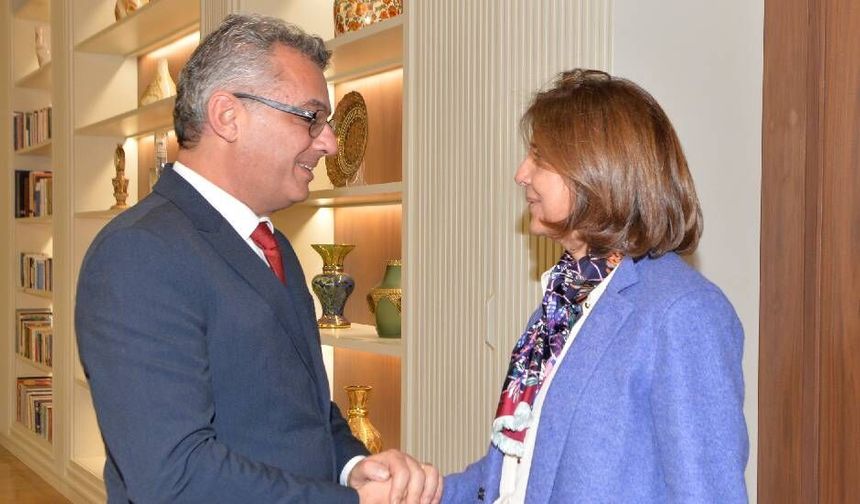 Erhürman, Holguin ile bugün yeniden bir araya gelecek
