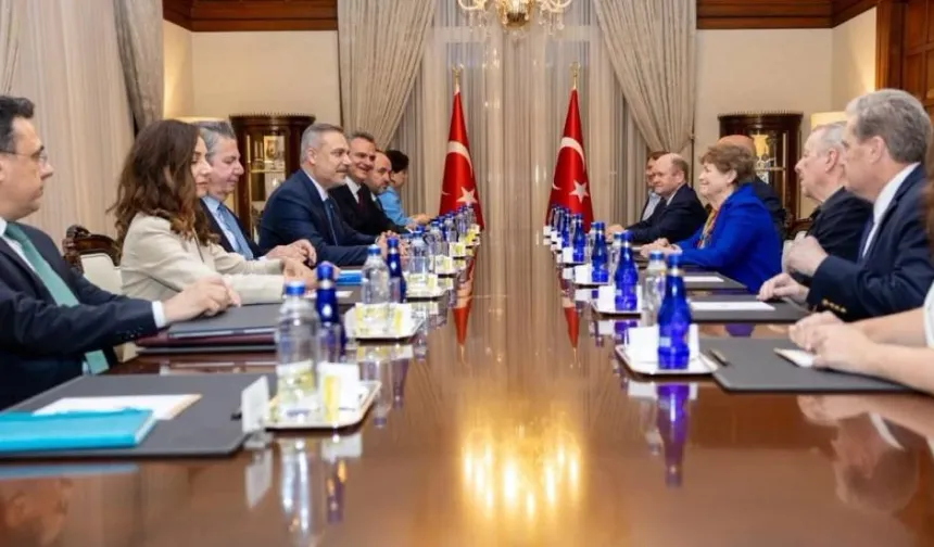 Türkiye Dışişleri Bakanı Fidan, Ankara'da ABD'li senatörleri kabul etti