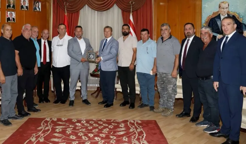Üretici'den Üstel'e teşekkür ziyareti: Üretici hak ettiği değeri gördü