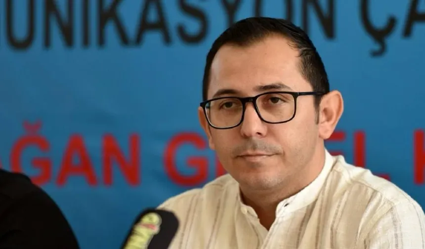 Üredi: Arıklı, elindeki tüzüğü değiştirip vatandaşı fibere teşvik edebilecekken neden bunu yapmadı?