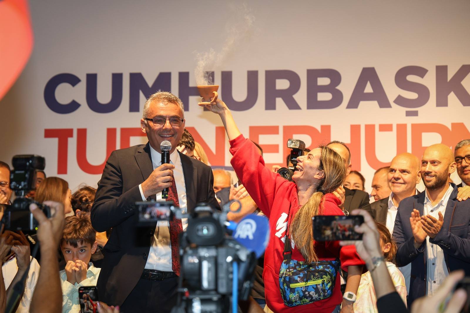 570766931 1131461229174531 5764720817596103546 N